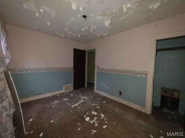 2701 Viewland Street, Alton, IL 62002