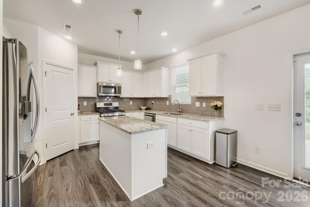 133 Dawn Run Loop, Mooresville, NC 28115