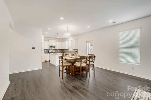 133 Dawn Run Loop, Mooresville, NC 28115