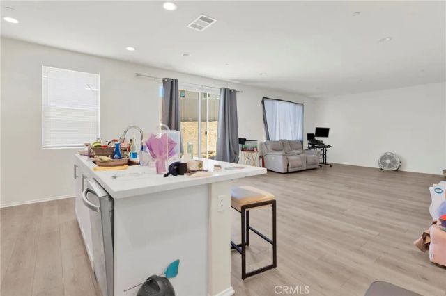 13097 Lancaster, Hesperia, CA 92344