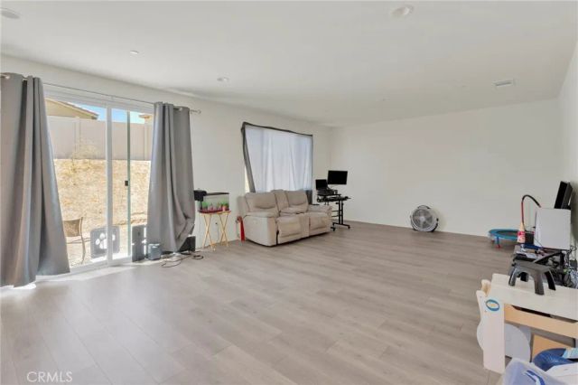 13097 Lancaster, Hesperia, CA 92344