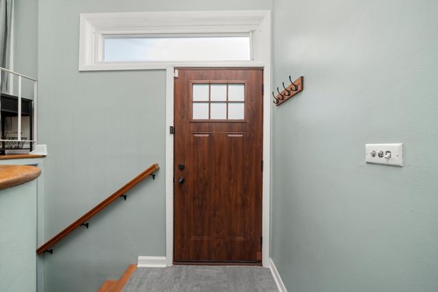 8601 S Kean Avenue, Hickory Hills, IL 60457