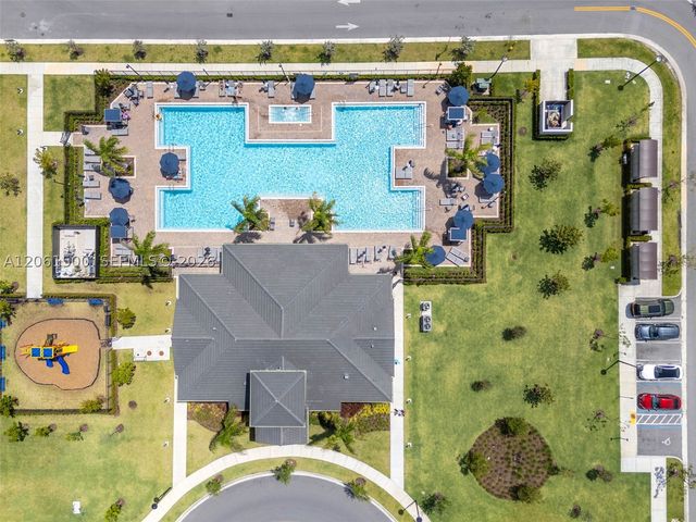 23052 SW 129th Pl, Miami, FL 33170