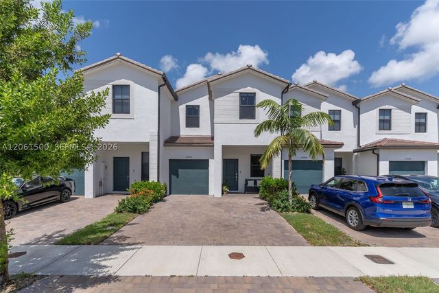 23052 SW 129th Pl, Miami, FL 33170