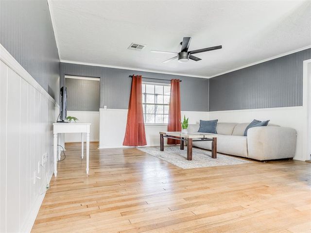 1614 Oxford Way, Oklahoma City, OK 73120