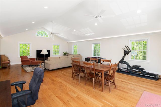 58 Lake Road, Katonah, NY 10536