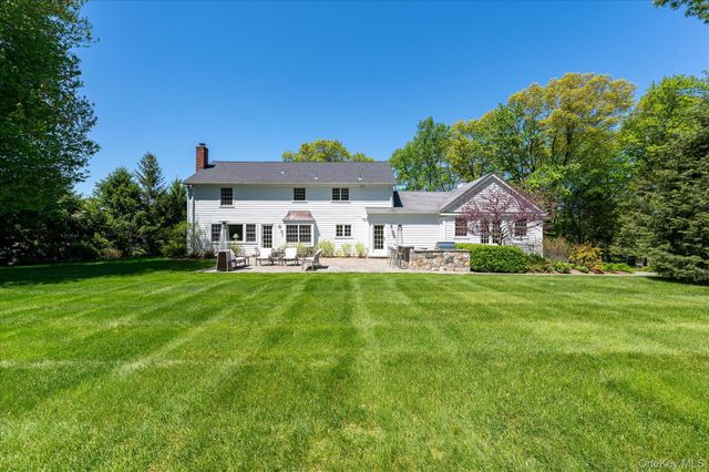 58 Lake Road, Katonah, NY 10536