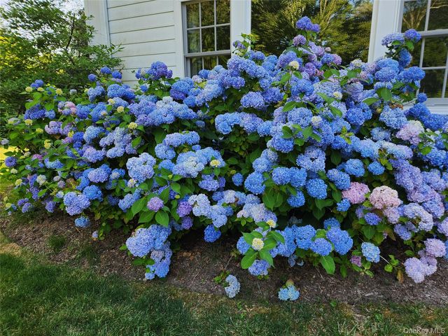 58 Lake Road, Katonah, NY 10536