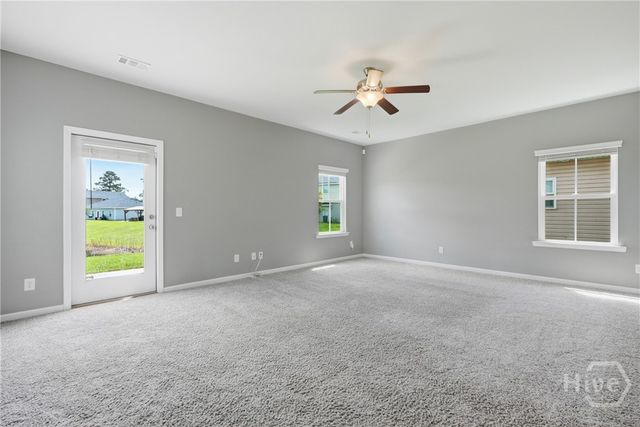 175 Vale Loop, Savannah, GA 31405