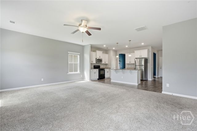175 Vale Loop, Savannah, GA 31405