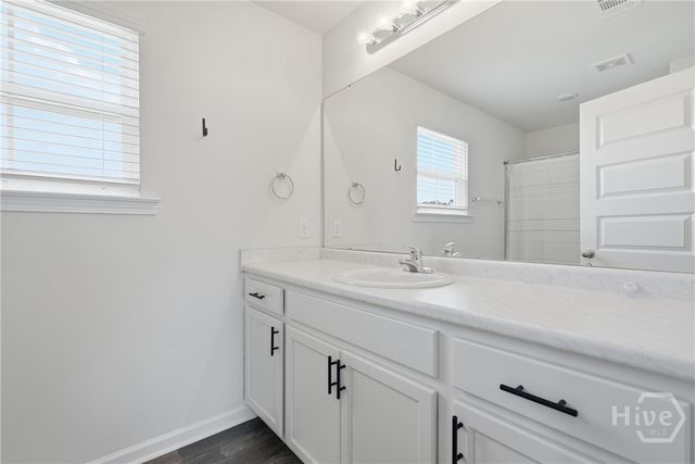 175 Vale Loop, Savannah, GA 31405