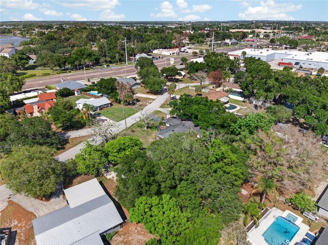 1334 STATELY OAKS DRIVE NW, Winter Haven, FL 33881