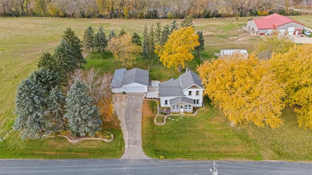 2032 Wabasha Avenue, Saint Charles, MN 55972