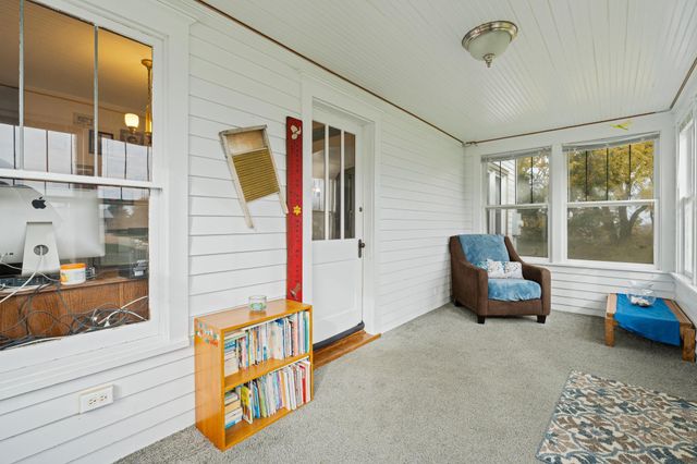 2032 Wabasha Avenue, Saint Charles, MN 55972