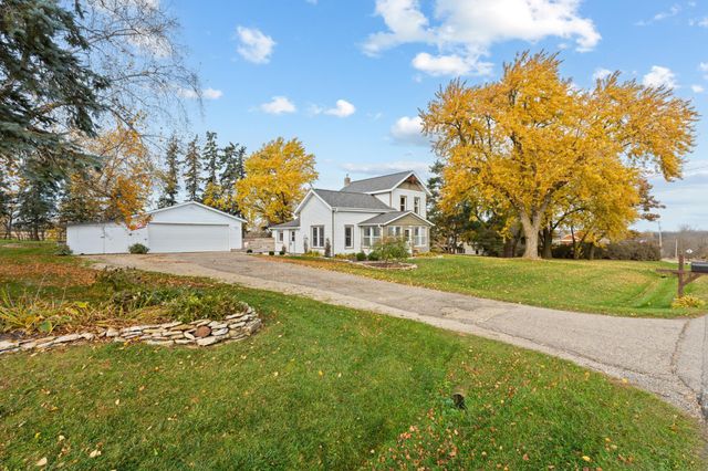 2032 Wabasha Avenue, Saint Charles, MN 55972