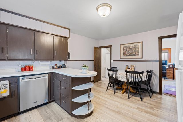 2032 Wabasha Avenue, Saint Charles, MN 55972