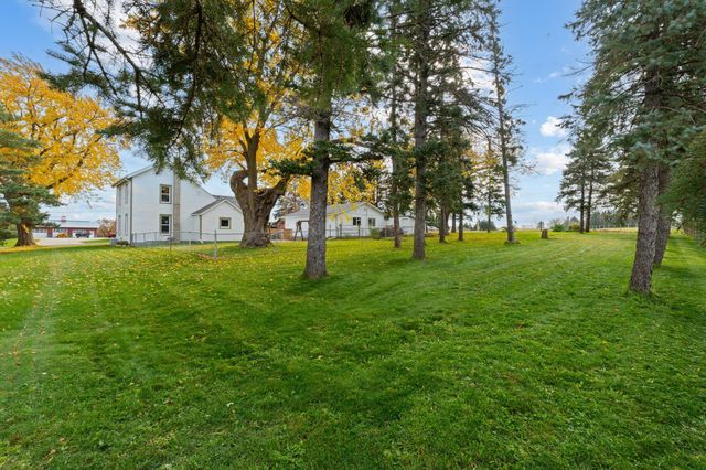 2032 Wabasha Avenue, Saint Charles, MN 55972