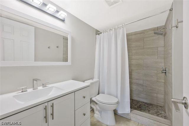 1211 Rosemary CT Unit C104, Naples, FL 34103