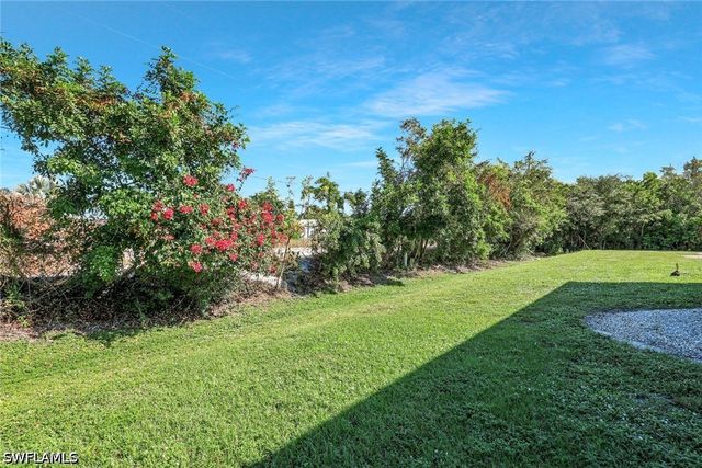 1211 Rosemary CT Unit C104, Naples, FL 34103