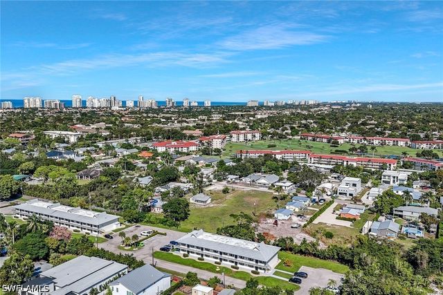 1211 Rosemary CT Unit C104, Naples, FL 34103