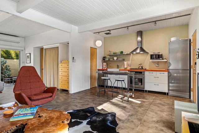 1611 S Calle Palo Fierro 4, Palm Springs, CA 92264