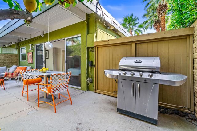 1611 S Calle Palo Fierro 4, Palm Springs, CA 92264