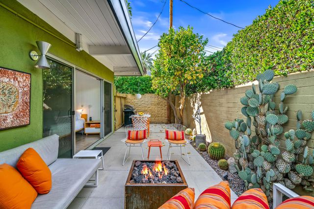 1611 S Calle Palo Fierro 4, Palm Springs, CA 92264
