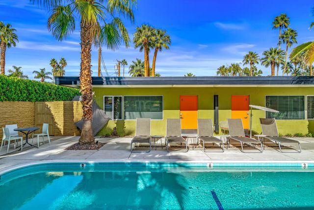 1611 S Calle Palo Fierro 4, Palm Springs, CA 92264