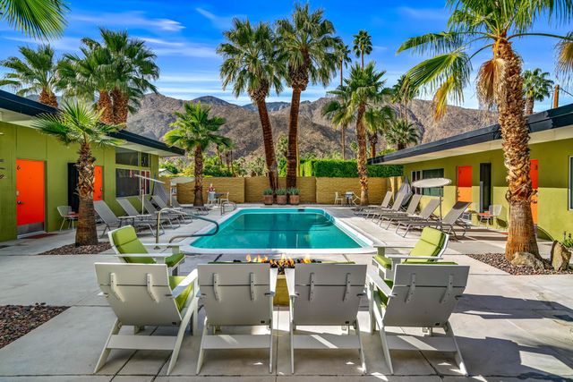 1611 S Calle Palo Fierro 4, Palm Springs, CA 92264
