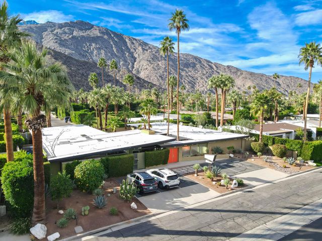 1611 S Calle Palo Fierro 4, Palm Springs, CA 92264