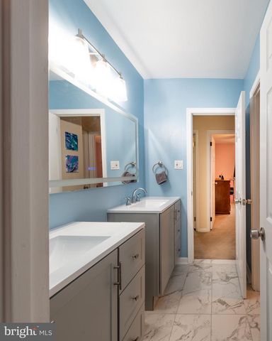 171 HOPEWELL LN, Telford, PA 18969