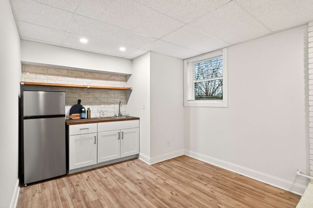 5063 Twin Lakes Dr, Old Hickory, TN 37138