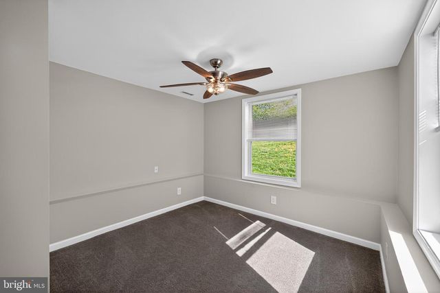 59 QUAKER RD, Parkesburg, PA 19365