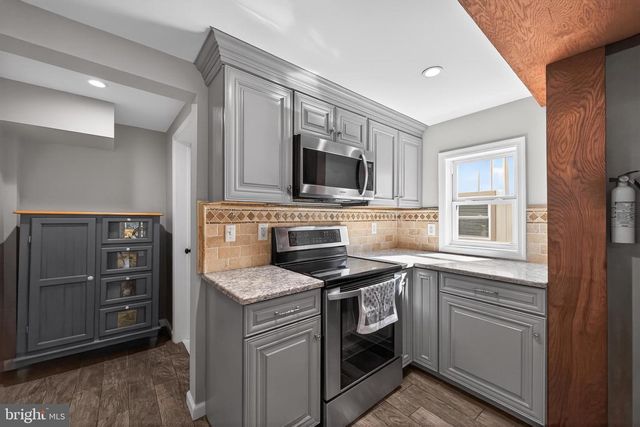 59 QUAKER RD, Parkesburg, PA 19365