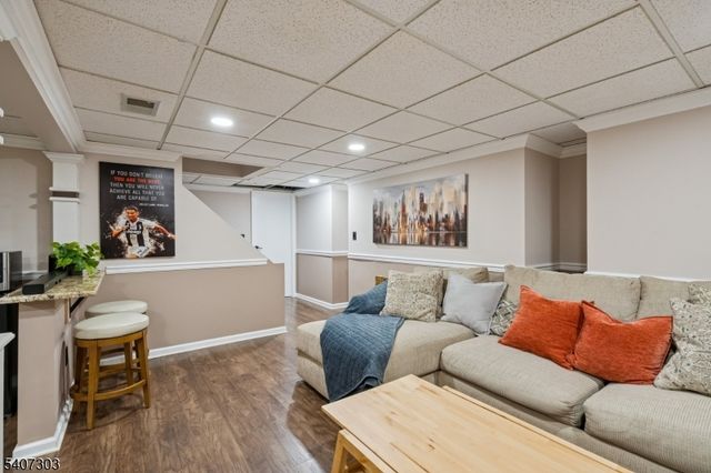 29 Woodside Dr, Rockaway Twp., NJ 07866