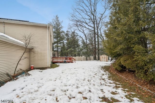 29 Woodside Dr, Rockaway Twp., NJ 07866