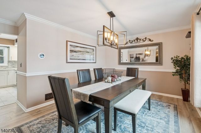 29 Woodside Dr, Rockaway Twp., NJ 07866