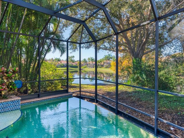 13911 SIENA LOOP, Lakewood Ranch, FL 34202