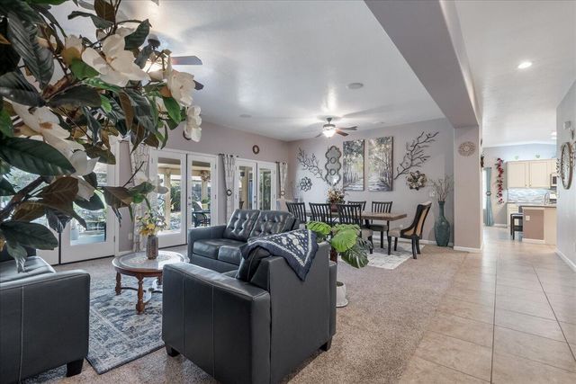 3624 N Jackie Street, Visalia, CA 93291