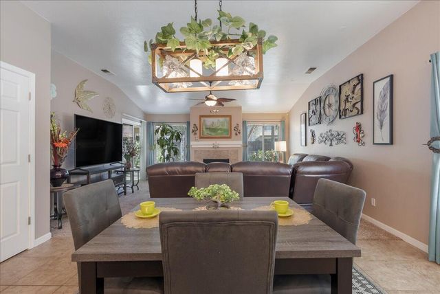 3624 N Jackie Street, Visalia, CA 93291