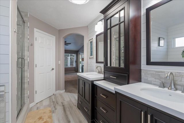 3624 N Jackie Street, Visalia, CA 93291