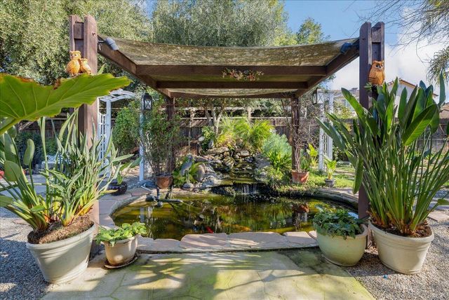 3624 N Jackie Street, Visalia, CA 93291