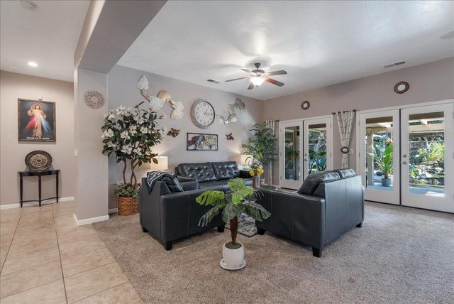 3624 N Jackie Street, Visalia, CA 93291