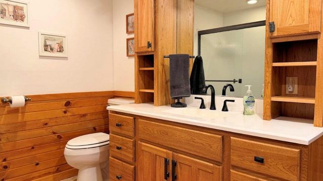 N10598 Howard Drive, Fox Lake, WI 53933