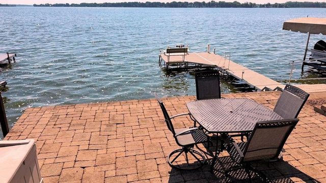 N10598 Howard Drive, Fox Lake, WI 53933