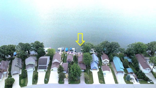 N10598 Howard Drive, Fox Lake, WI 53933