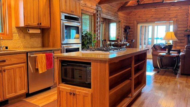 N10598 Howard Drive, Fox Lake, WI 53933