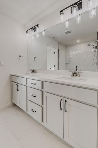 820 ANGELS REST WAY, Columbia, MO 65203