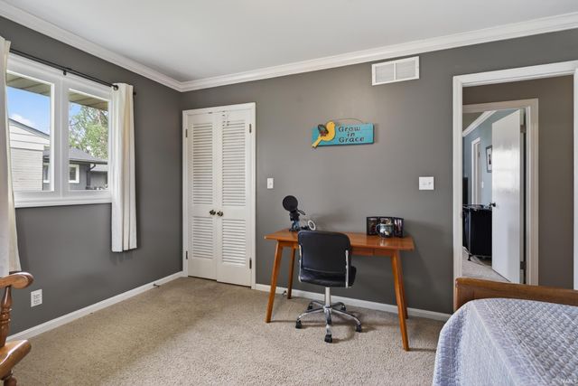 7510 E Mulberry Street, Evansville, IN 47715
