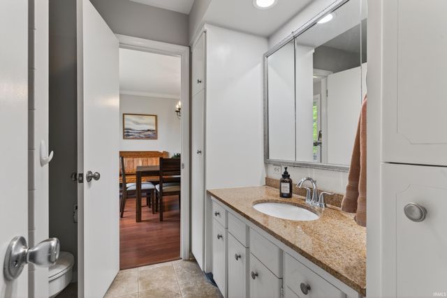 7510 E Mulberry Street, Evansville, IN 47715